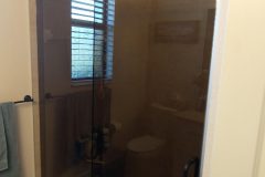 Lemon-Bay-Glass_Bronze-Glass-Shower-Enclosure_Bypass-sliding-shower-doors_042822