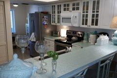 Lemon-Bay-Glass_Countertops-2_042717