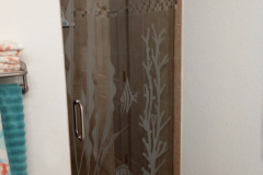 Lemon-Bay-Glass_Etched-Shower-Door_the-Artful-Etcher_081022