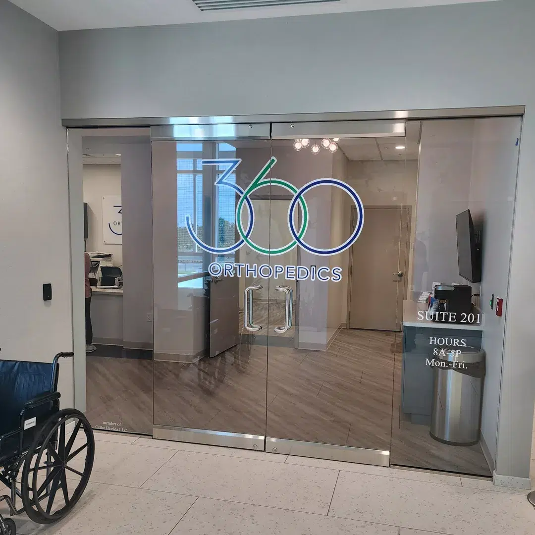 Commercial glass entrance - glass office doors - automatic sliding doors