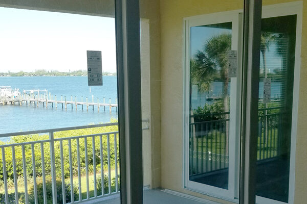 Lemon Bay Glass - Sliding Glass Door