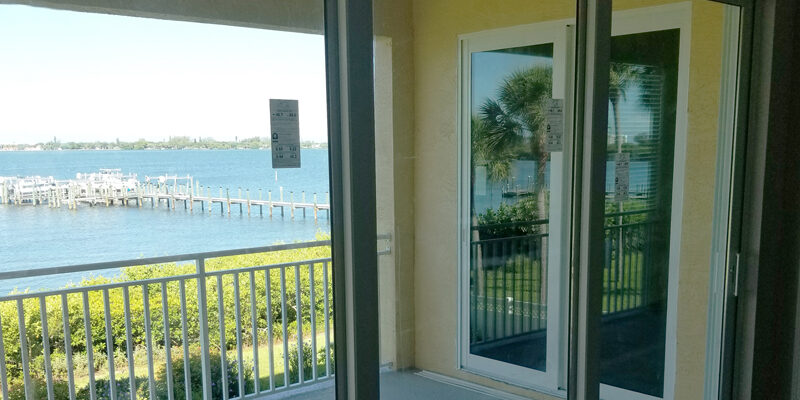 Lemon Bay Glass - Sliding Glass Door