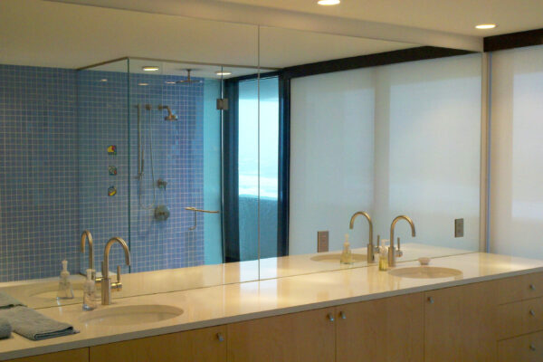 Lemon Bay Glass_Custom Cut Mirrors_Vanity Mirrors