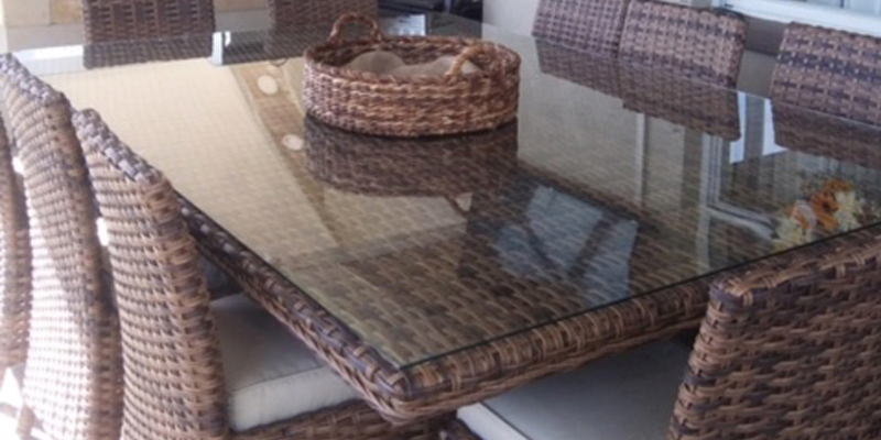 Lemon Bay Glass - Glass Tabletop - Custom Glass Cutting