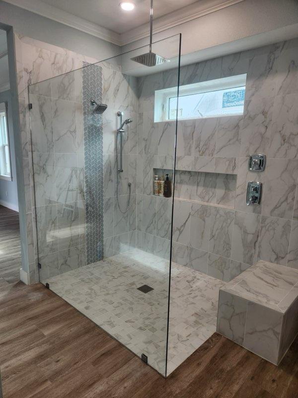 Glass Splash Panel Installation by Lemon Bay Glass Englewood FL